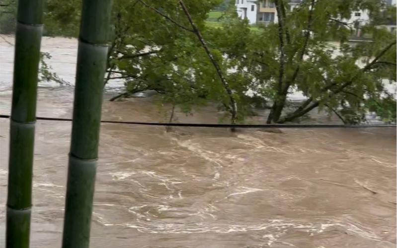 福建局地或有特大暴雨，福建特大暴雨有多人死亡