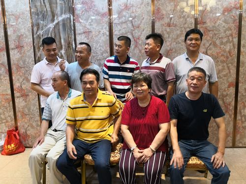 新澳2025年最新版资料柳媚花明:溶洞垃圾已清理14吨